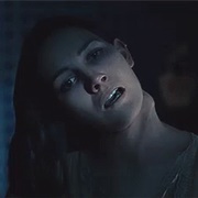 The Haunting of Hill House: The Bent-Neck Lady